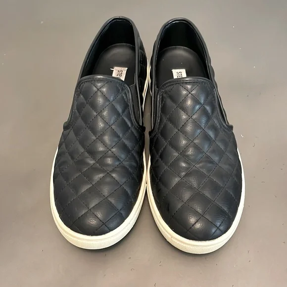 Steve Madden Ecemtrcq Black Slip On Sneakers - Size 10 - Picture 5 of 8